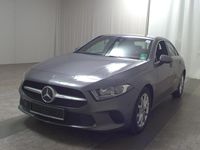 Gebraucht Mercedes A200 Progressive 163 PS (119 kW) 2020 Mountaingrau metallic Limousine