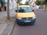 Gebraucht VW Caddy 75 PS (55 kW) 2010 Gelb Van / Kleinbus