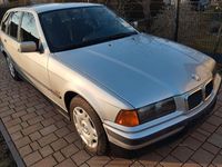 Gebraucht BMW 316 102 PS (75 kW) 1998 Silber Kombi