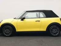 Gebraucht Mini Cooper Cabriolet Classic 163 PS (119 kW) 2025 Gelb Cabrio