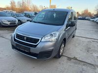 Gebraucht Peugeot TePee Active 98 PS (72 kW) 2017 Kombi