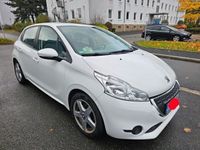 gebraucht Peugeot 208 82 VTI Style