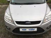 Używany Ford Focus Style 125 KM (91 kW) 2009 Srebrny Sedan/Limuzyna