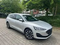 Gebraucht Ford Focus Titanium X 125 PS (91 kW) 2024 Silber Limousine