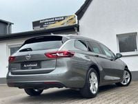Second-hand Opel Insignia Dynamic 170 CP (125 kW) 2018 Gri Break