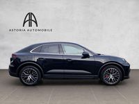 Gebraucht Porsche Macan 380 kW (517 PS) 2025 Schwarz SUV