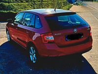 Gebraucht Skoda Rapid Ambition 105 PS (77 kW) 2015 Rot Kleinwagen