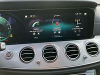 Gebraucht Mercedes E300 AMG 211 PS (155 kW) 2022 Grau Limousine