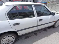 Gebraucht Alfa Romeo 33 107 PS (78 kW) 1990 Weiß Limousine