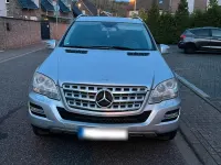 Gebraucht Mercedes ML300 224 PS (164 kW) 2026 Silber SUV