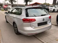 Gebraucht VW Passat Trendline 120 PS (88 kW) 2017 Reflexsilber Kombi