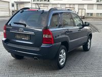 Gebraucht Kia Sportage 141 PS (103 kW) 2008 Blau SUV