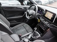 Second-hand VW T-Roc R-line 110 CP (80 kW) 2023 Negru SUV