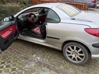 Gebraucht Peugeot 206 CC 136 PS (100 kW) 2001 Silber Cabrio