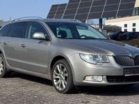 Gebraucht Skoda Superb 140 PS (102 kW) 2012 Beige Kombi