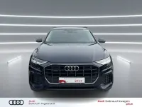 Gebraucht Audi Q8 Ambiente 286 PS (210 kW) 2023 Waitomoblau metallic SUV