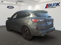 Gebraucht Ford Kuga ST-Line X 224 PS (164 kW) 2022 Solar silver met SUV