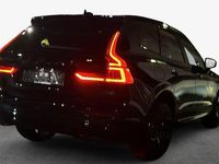 Neu Volvo XC60 Plus 350 PS (257 kW) 2025 Schwarz SUV