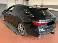 Gebraucht Audi A4 S-Line 204 PS (150 kW) 2022 Mythosschwarz Kombi