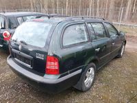 Gebraucht Skoda Octavia 100 PS (73 kW) 2001 Grün Kombi