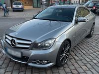 Gebraucht Mercedes C220 170 PS (125 kW) 2012 Grau Coupé