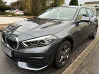 gebraucht BMW 118 i Advantage Aut.|1.Hand|Navi|Business|PDC