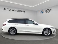 Gebraucht BMW 318 156 PS (114 kW) 2025 Alpinweiß uni Kombi
