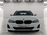Gebraucht BMW 320e Basis 163 PS (119 kW) 2022 Weiß Kombi