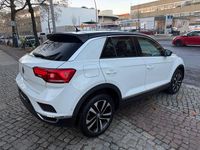 Gebraucht VW T-Roc IQ Drive 150 PS (110 kW) 2019 Weiß SUV