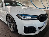 Gebraucht BMW M550 Performance 400 PS (294 kW) 2017 Weiß Limousine