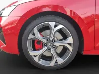 Gebraucht Skoda Octavia RS 265 PS (194 kW) 2025 Velvetrot metallic Kombi