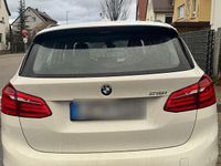 Gebraucht BMW 218 Active Tourer Advantage 136 PS (100 kW) 2017 Weiß Van / Kleinbus