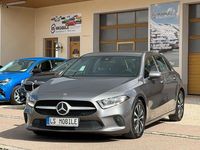 Gebraucht Mercedes A180 116 PS (85 kW) 2020 Grau Limousine