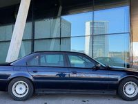 Gebraucht BMW 750L 326 PS (239 kW) 1996 Blau Limousine