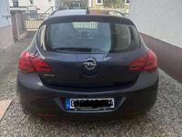 Gebraucht Opel Astra Edition 116 PS (85 kW) 2010 Blau Kleinwagen