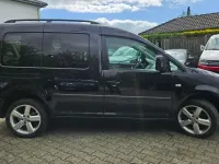 Gebraucht VW Caddy Trendline 102 PS (75 kW) 2011 Deep black perleffekt Van / Kleinbus