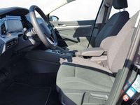 Gebraucht VW Golf VIII Life 150 PS (110 kW) 2023 Deep black perleffekt Limousine