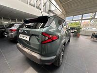 Gebraucht Dacia Duster Journey 141 PS (103 kW) 2025 Grün SUV