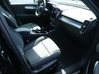 Gebraucht Volvo XC40 Plus 197 PS (144 kW) 2024 Schwarz / onyx schwarz (metallic) SUV
