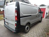 Gebraucht Renault Trafic 120 PS (88 kW) 2021 Silber Van / Kleinbus