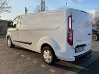 Gebraucht Ford Transit Custom 105 PS (77 kW) 2018 Weiß Van / Kleinbus