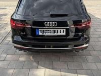 Gebraucht Audi A4 S-Line 150 PS (110 kW) 2024 Schwarz Kombi