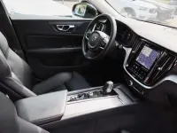 Gebraucht Volvo V60 CC Plus 197 PS (144 kW) 2023 Schwarz Kombi