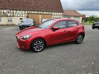 Gebraucht Mazda 2 Nakama 90 PS (66 kW) 2017 Rot Limousine