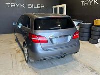 Gebraucht Mercedes B220 177 PS (130 kW) 2016 Grau Van / Kleinbus