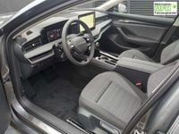 Neu Skoda Superb Selection 150 PS (110 kW) 2025 Graphitegrau Kombi