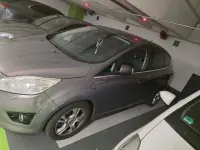 Gebraucht Ford C-MAX Titanium 140 PS (102 kW) 2014 Braun Van / Kleinbus