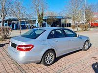 Gebraucht Mercedes E220 170 PS (125 kW) 2009 Grau Limousine