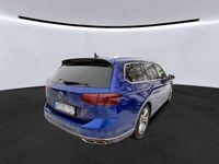 Gebraucht VW Passat R-line 280 PS (205 kW) 2023 Blau Kombi