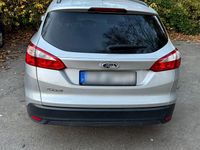 Gebraucht Ford Focus Trend 95 PS (69 kW) 2012 Silber Kombi